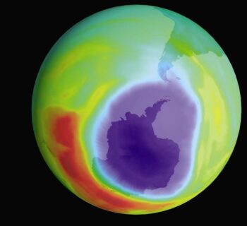 AR QUENTE REDUZIU O BURACO NA CAMADA DE OZÔNIO EM UM RECORDE HISTÓRICO